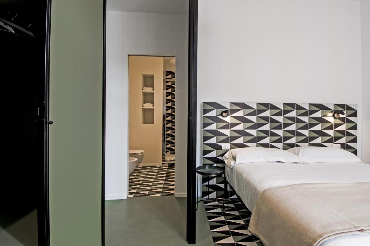Toraldo Suites - Dimore Partenopee Naples Extérieur photo