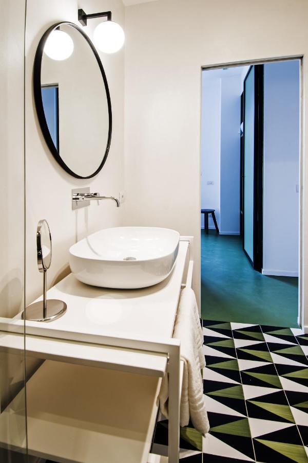 Toraldo Suites - Dimore Partenopee Naples Extérieur photo