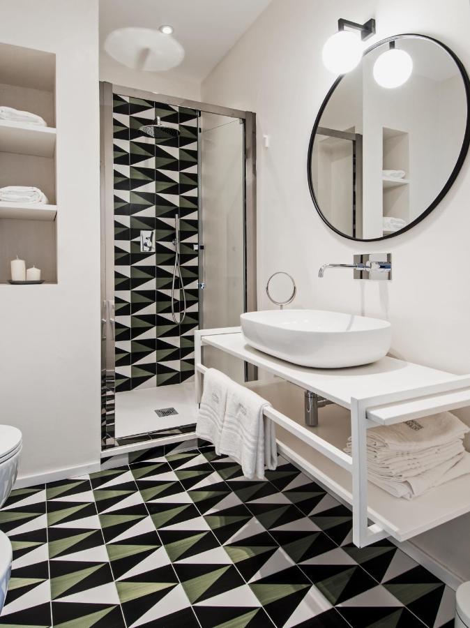 Toraldo Suites - Dimore Partenopee Naples Extérieur photo